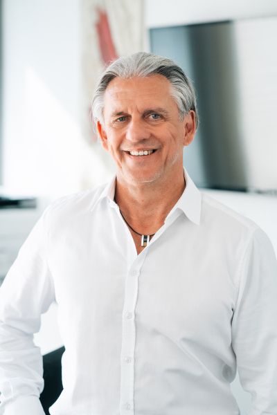 Peter Schonlau, MB&ouml;rso