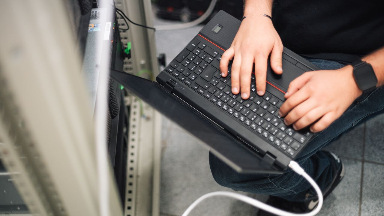 Job Senior IT-Administrator MB&ouml;rso Paderborn